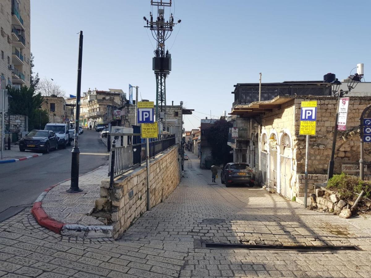 Апартаменты דירת נופש בוטיק - נוף לרבי שמעון Цфат Экстерьер фото